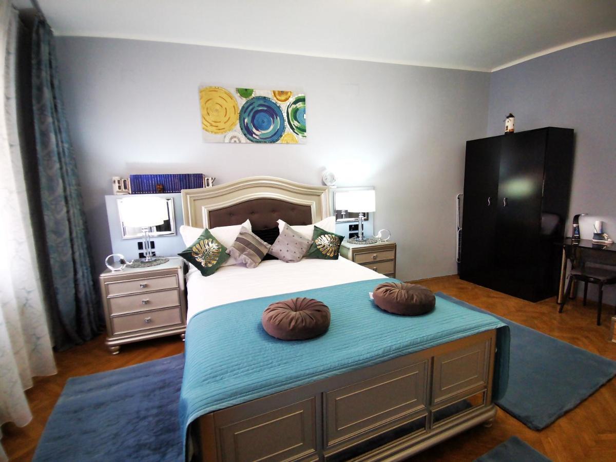 Apartament Sabrina Central Braşov Dış mekan fotoğraf